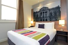 adelaide_hotel